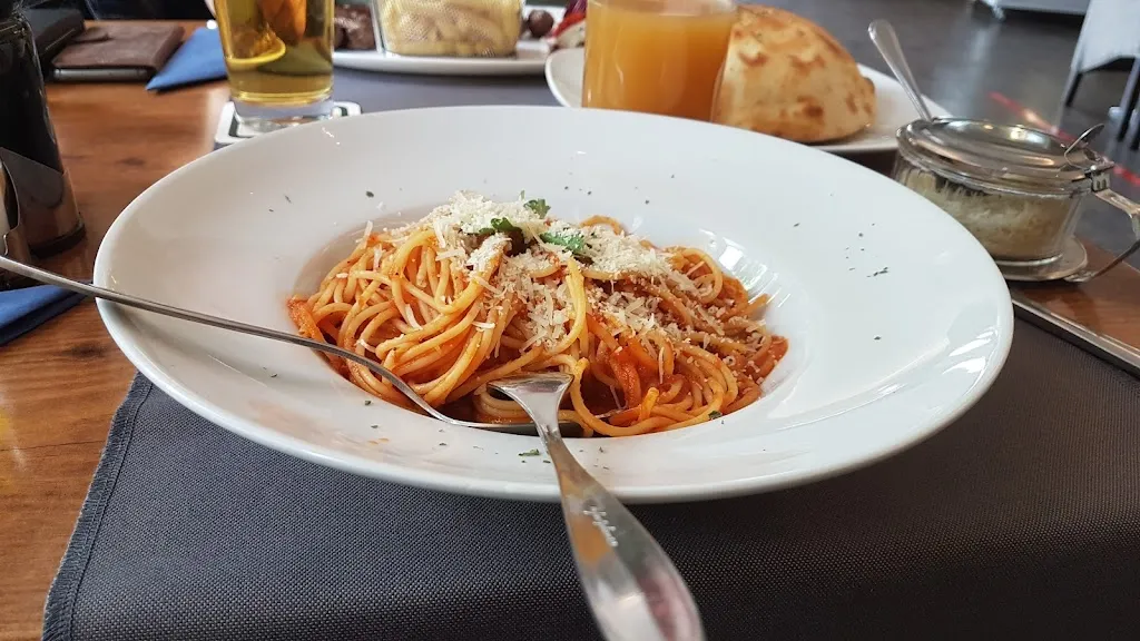 RESTAURANT PIZZERIA HISTRIA_Kolbermoor_slider_image_2