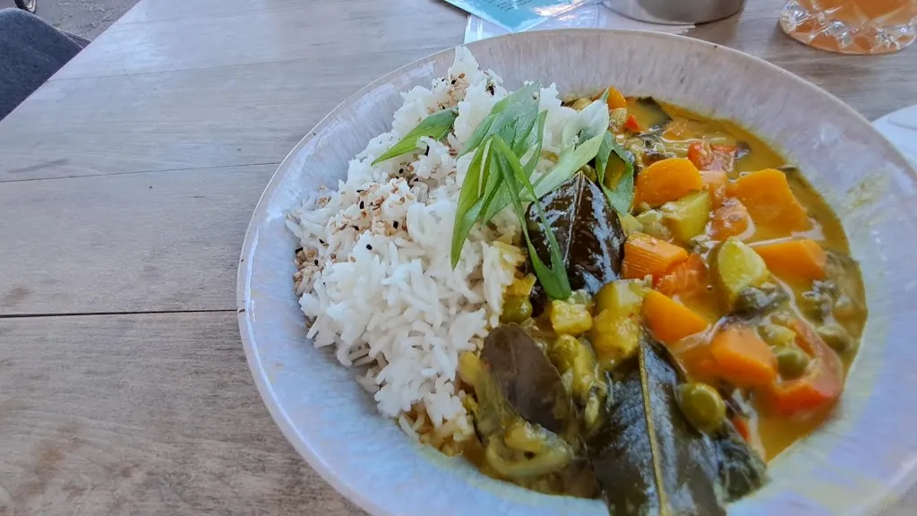 Tiny Soul Café & Deli_See_slider_image_2