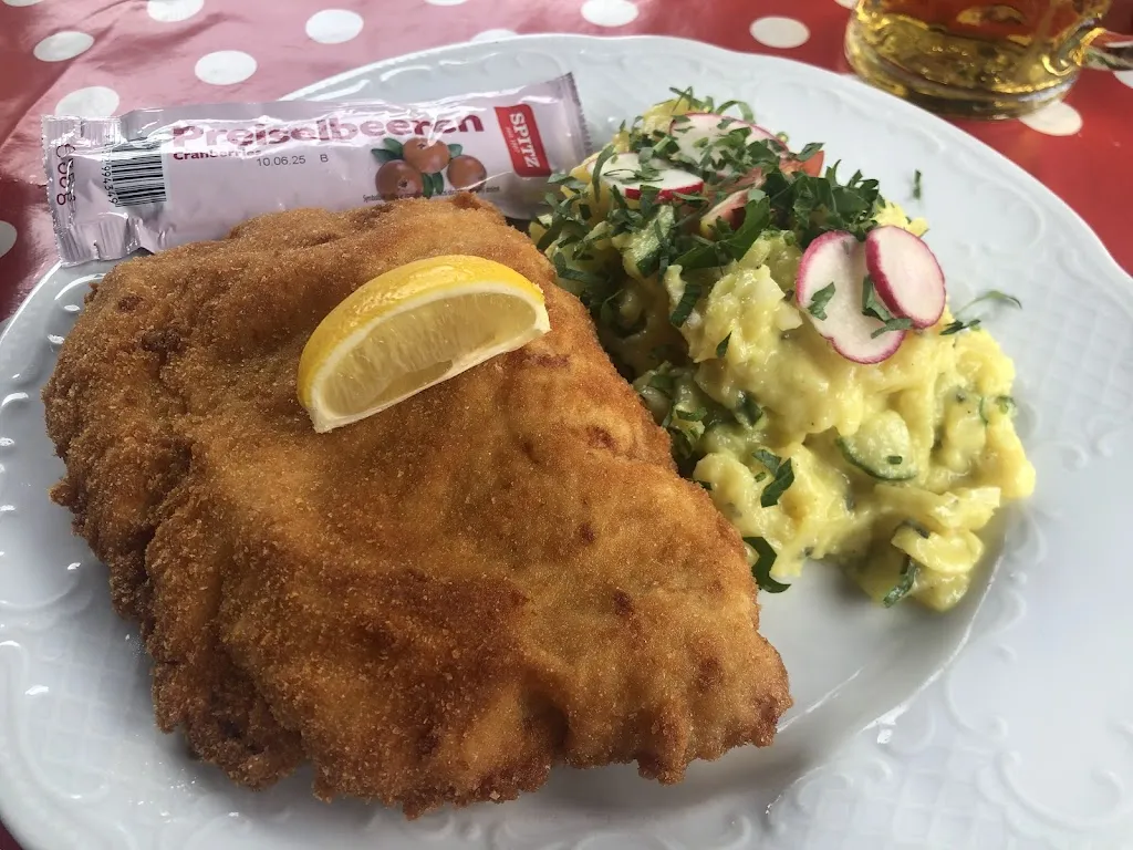 Markus Ziegler_Herbi's Kitchen & Minigolfplatz_See_review