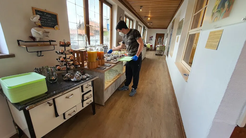 Tere Zubillaga (Tere)_Hotel Waltraud Garni_See_Bewertung