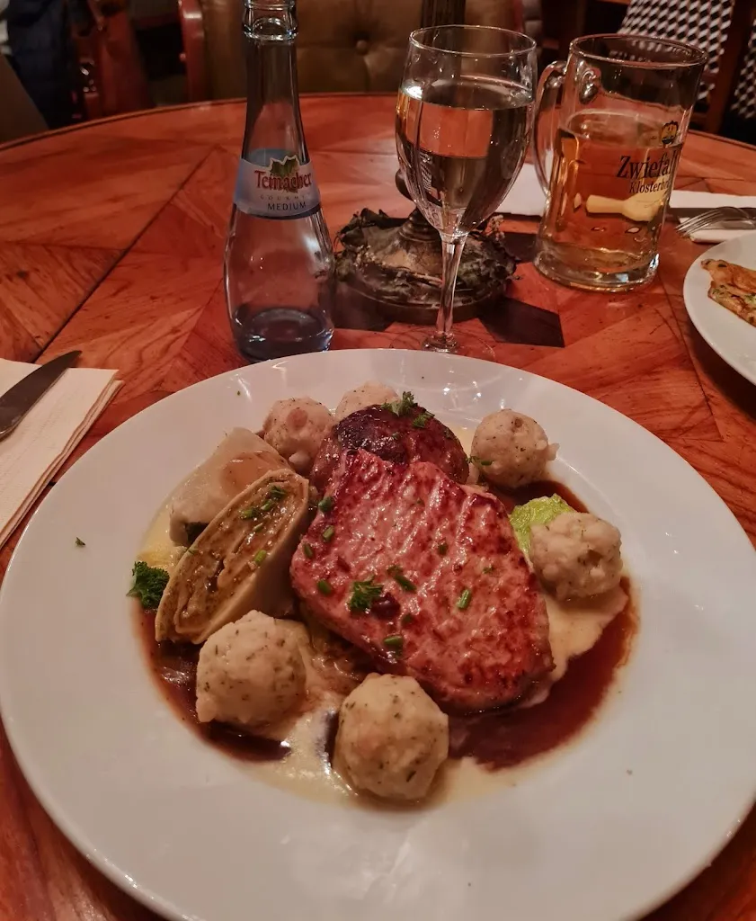 Restaurant Gaststätte Dreikönigskeller_Teck_slider_image_2