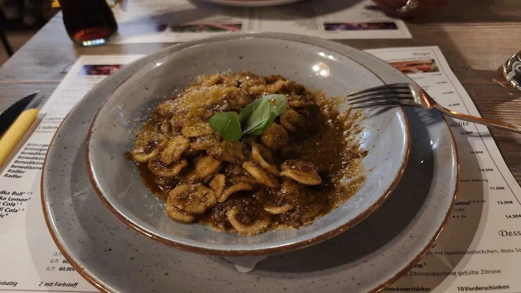 Alper Şakir METİN_Bueno Food & Drinks_Backnang_review