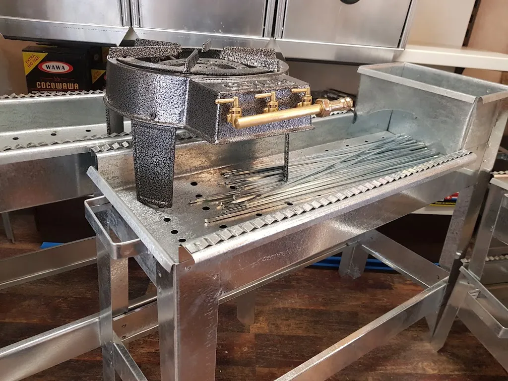 Grünfelder + SYRIANA_Teck_slider_image_1