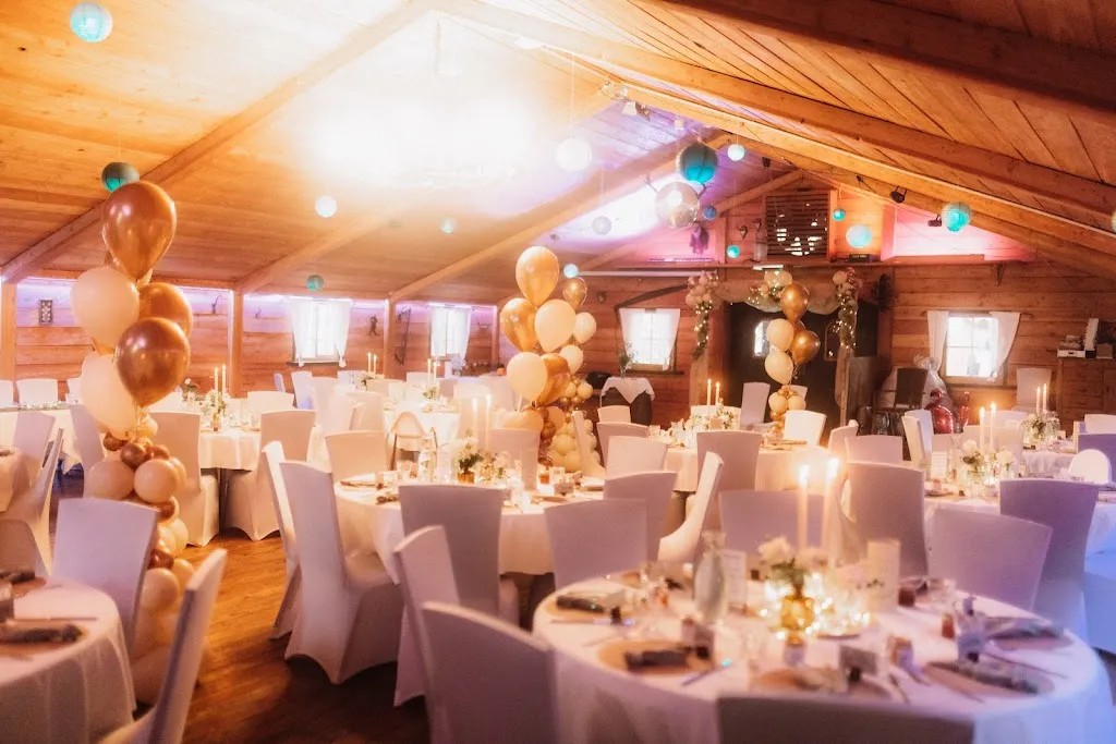 Dani Engla_Kirchheimer Hirschgarten_Teck_review