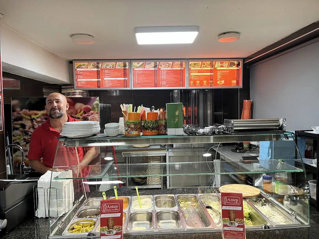 Deniz Cepe_Antep Pizza Kebap_Teck_recensione