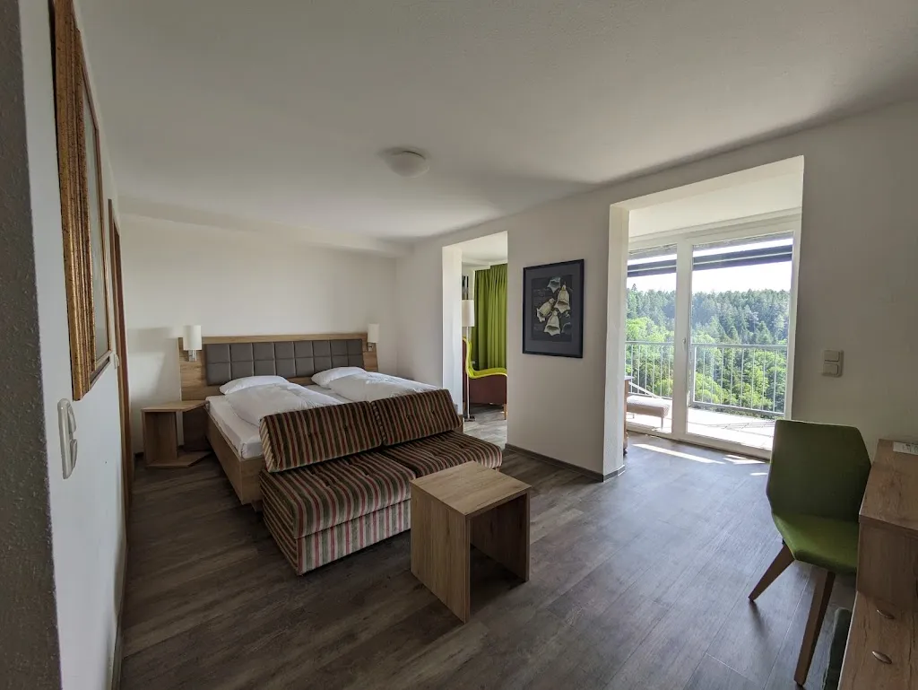 Zohar Gafni_Berg-Gasthof Hötzelein GmbH &. Co. KG_Kunreuth_review