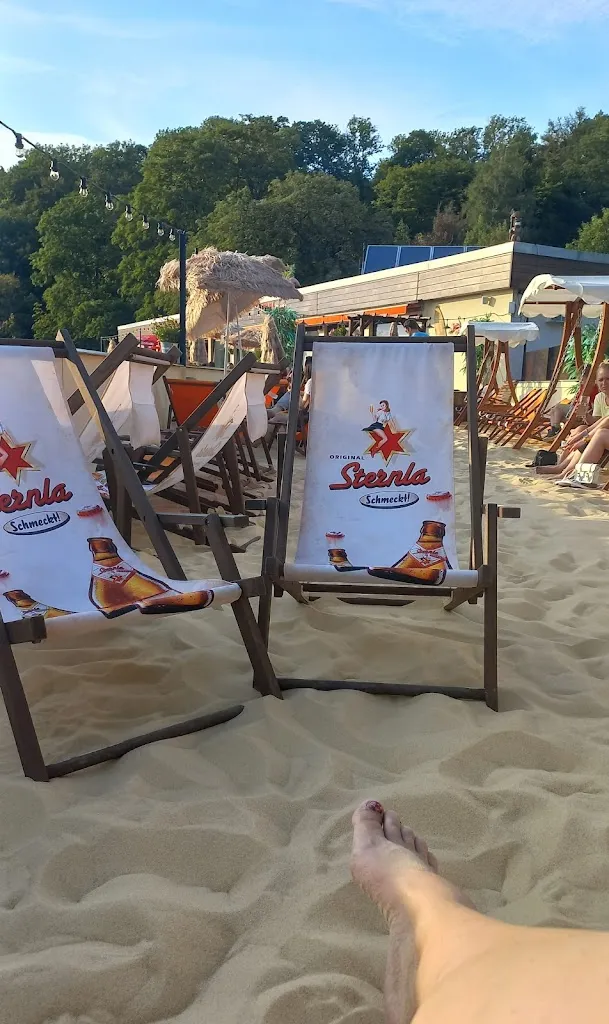 M Angelika_Gaststätte am Eisteich - Rockwerk Kneipe und Sonnendeck_Hof_review