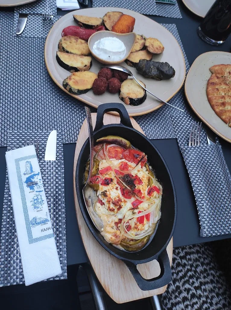 Enrique Ajuria Ibarra_Der Kleine Grieche_Bamberg_review