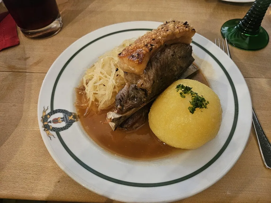 Jasmin Hussain_Schlenkerla, Rauchbierbrauerei_Bamberg_review