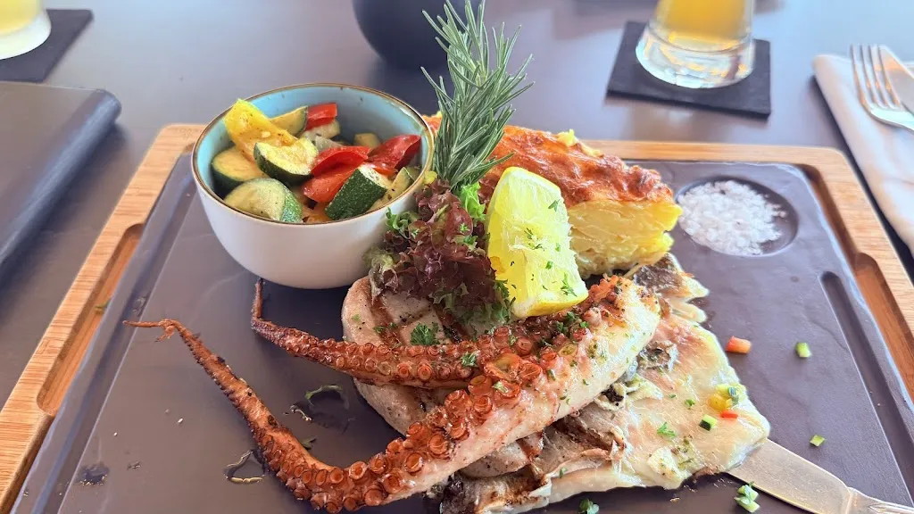 Restaurant Poseidon Mediterran_(Schwaben)_slider_image_2