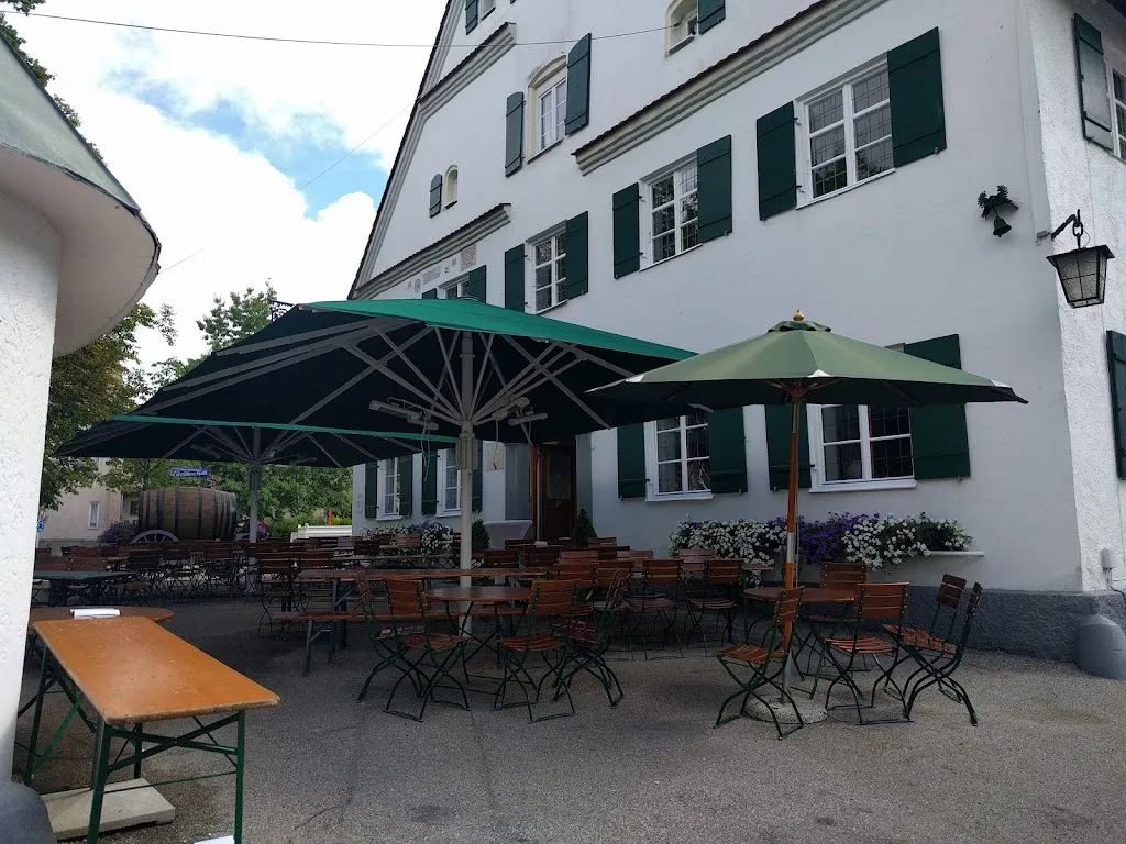 Erinn Burch_Munding Gasthof GmbH_(Schwaben)_avis