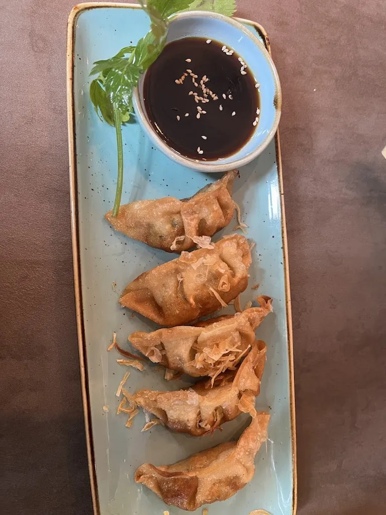 T. W._Ho Kitchen & Bar_(Schwaben)_review