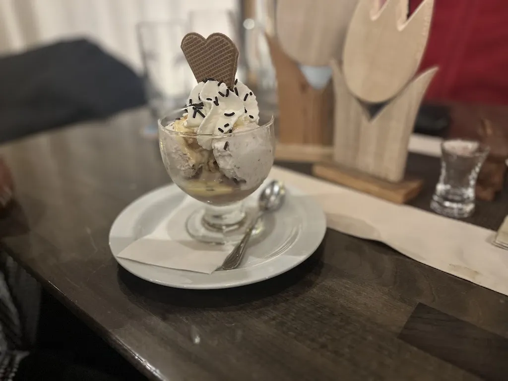 Lexa Wodnar_Gasthaus Rosengarten_Buchau_review