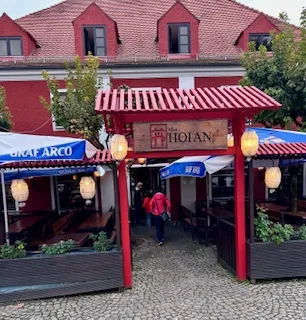 Roland O_Miss Hoi An – Asian Restaurant_Isar_review