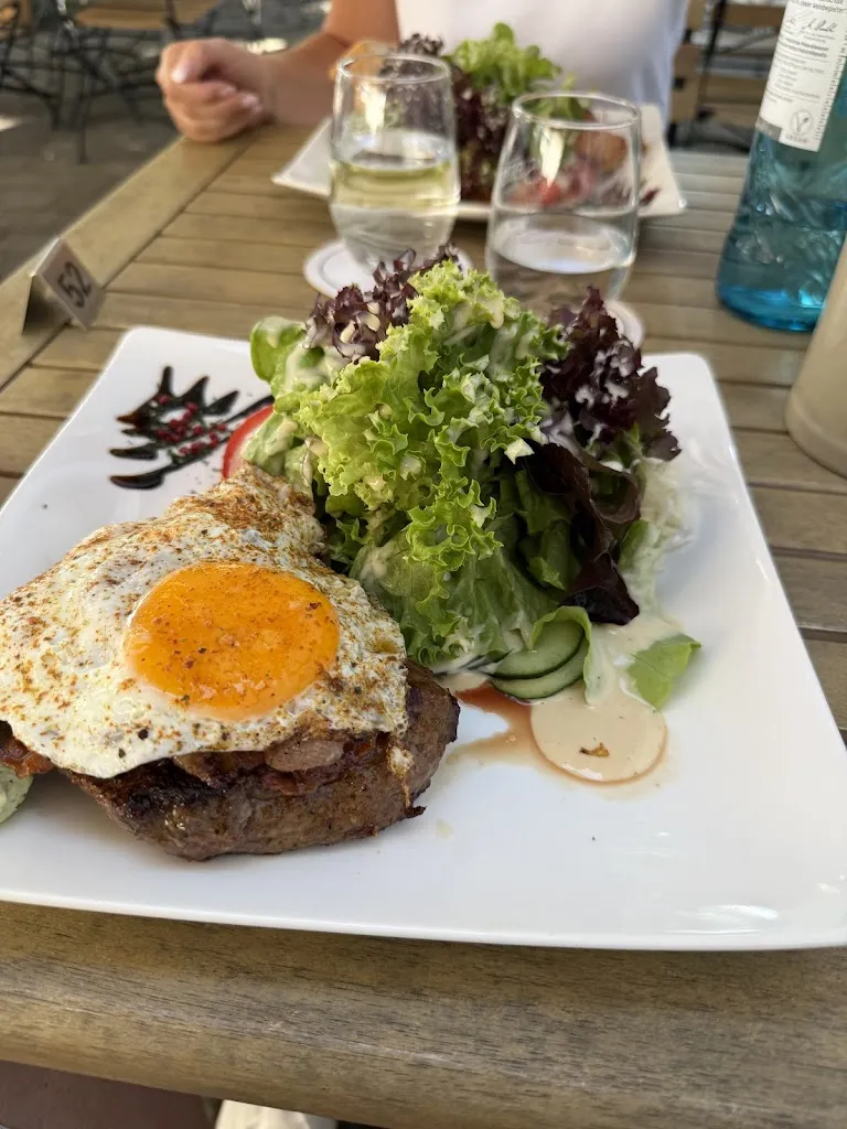 Deutsches Haus Steakhouse_Langerringen_slider_image_3