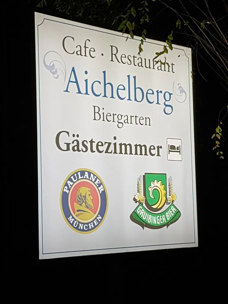 Felipe Henríquez Palma_Cafe Restaurant Aichelberg_Aichelberg_review