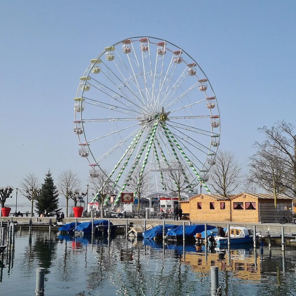 Marize Da Silva_Lago Lounge - Bar & Lounge Marina Lachen_Lachen_review