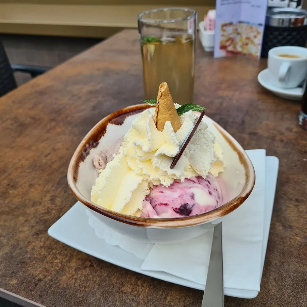 Menu_Bäckerei Konditorei Knobel_Lachen_immagine_7