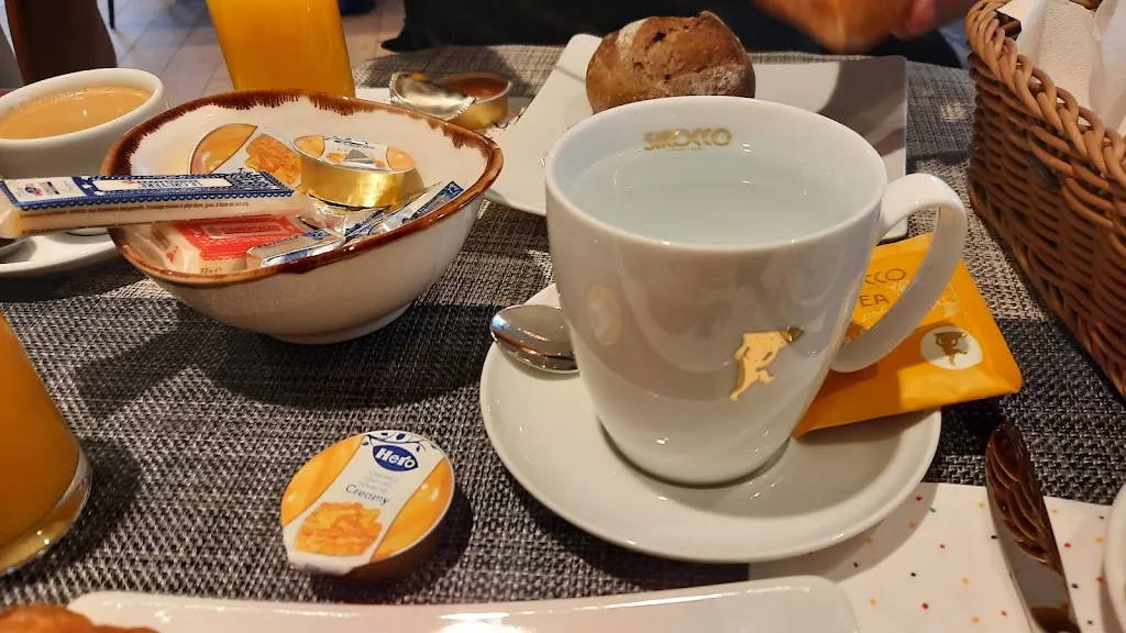 Menu_Bäckerei Konditorei Knobel_Lachen_immagine_8