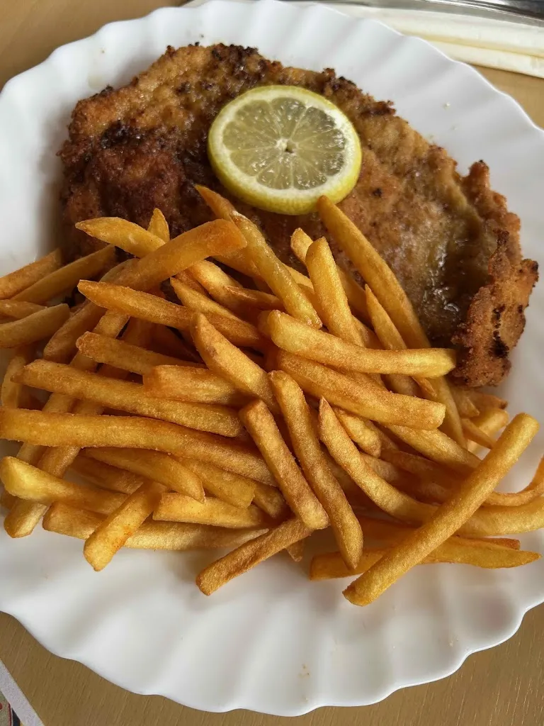 Thomas Appel (TheAppel)_Landgasthof Zweite Heimat - Sascha Lagemann_Langfurth_avis