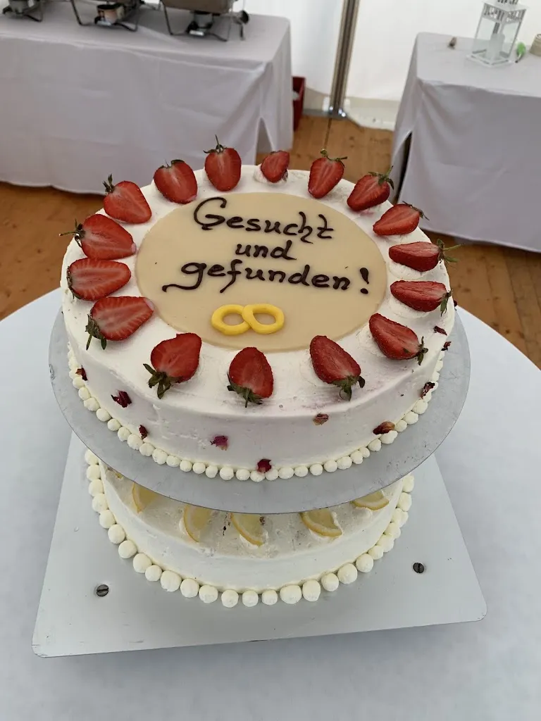 Tamara Bayern_Café Langenstein_Laufach_review