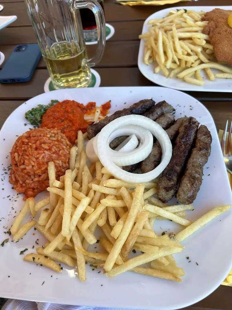 Split_Laufach_slider_image_3