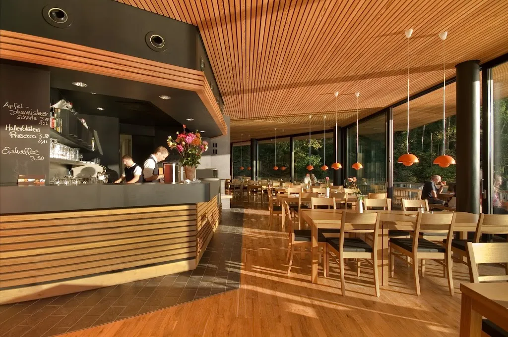 Devil's Kitchen restaurant in Lech