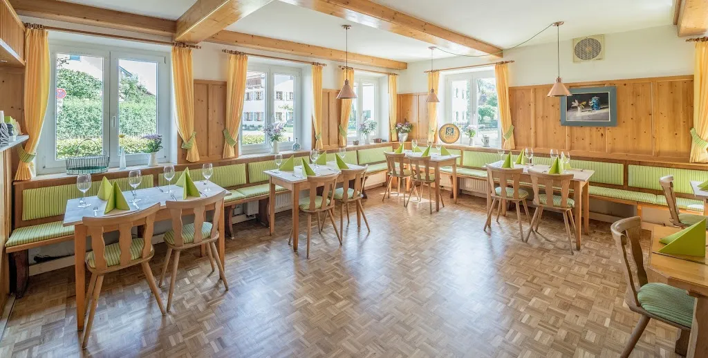 Restaurant Erpftinger Sonne restaurant in Lech