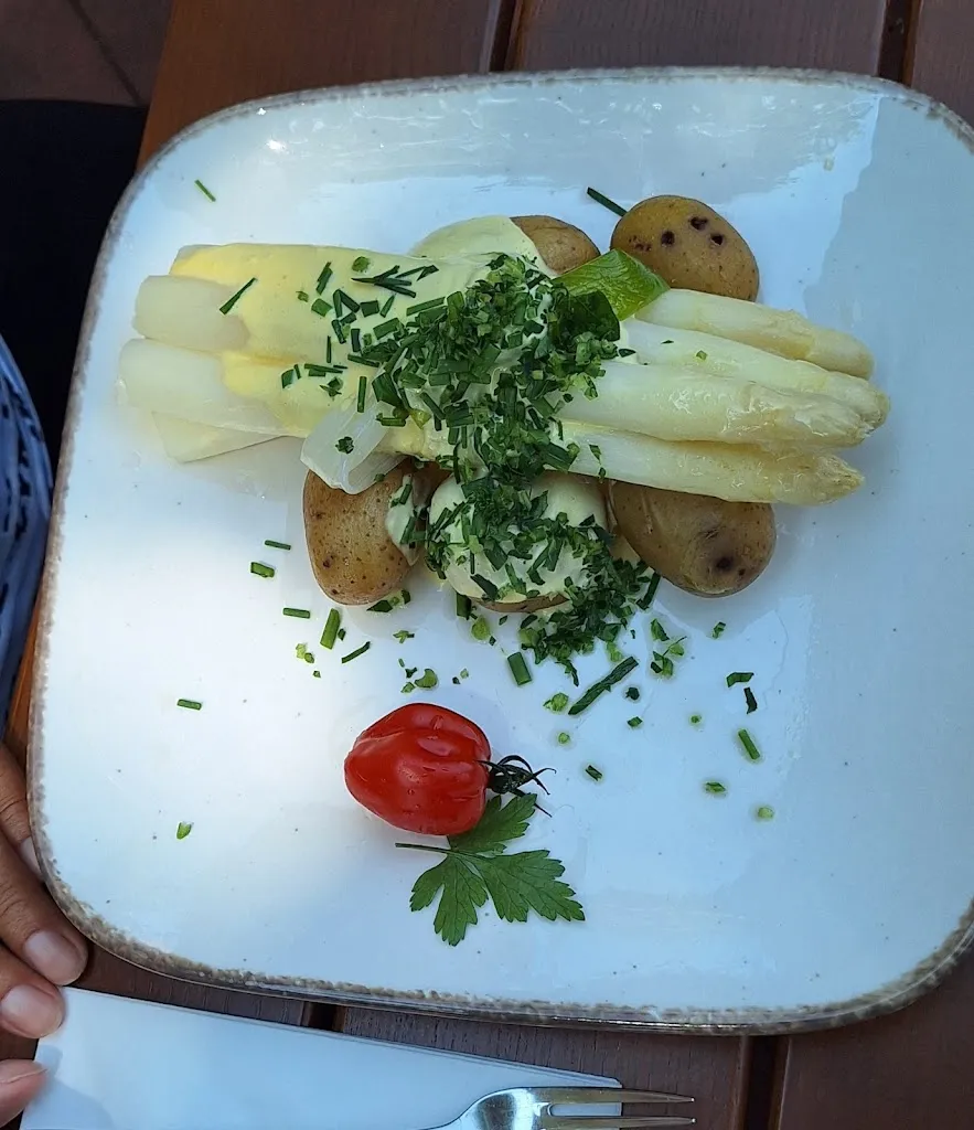 C G_Gasthaus Süßbräu_Lech_review