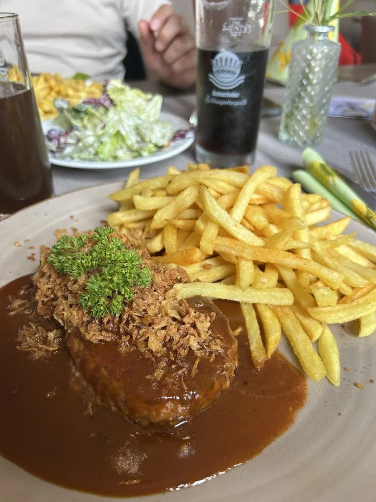 Patricia Mnts_Landgasthof Schlösslekeller_Lauingen_recensione