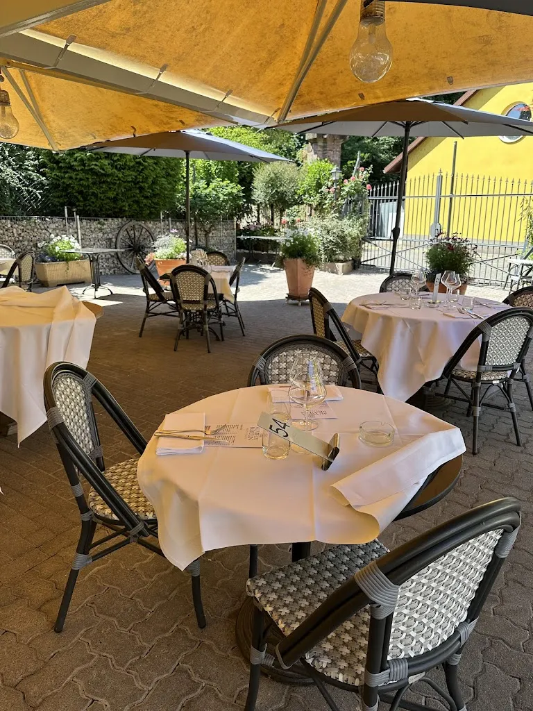 Restaurant Au Vieux Moulin - Alte Mühle_France_slider_image_1