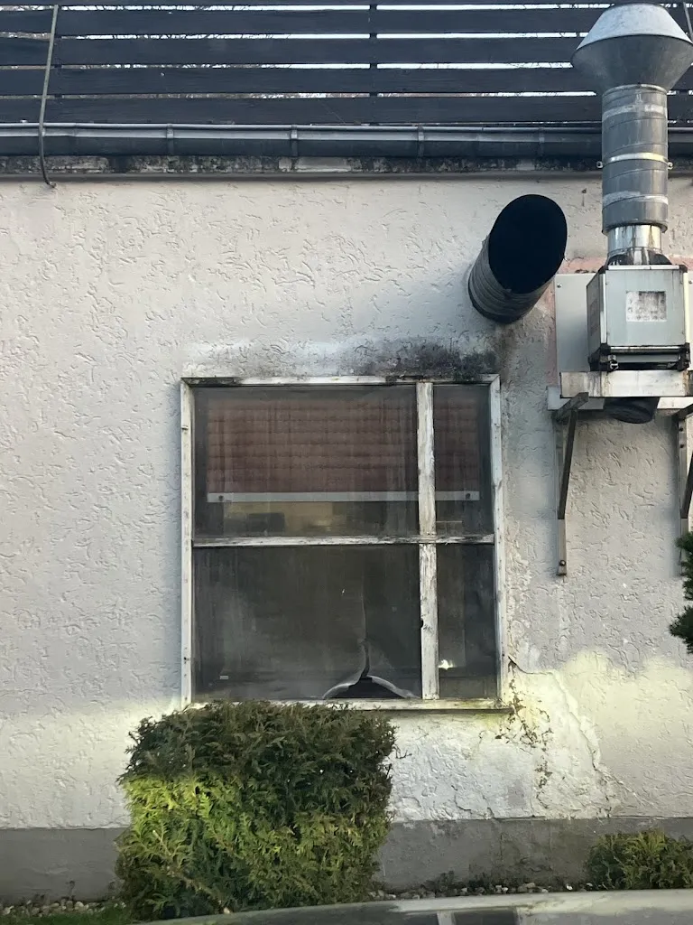 James Thornton_Gaststätte „Am Felsenmeer