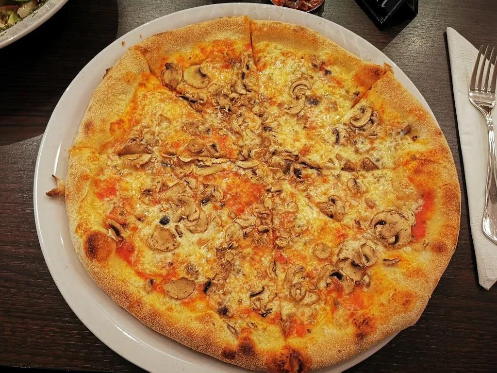 Menu_Holzofen Pizza La Piazza_Pegnitz_immagine_6