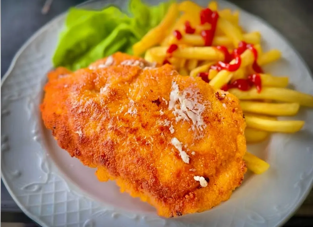 Gaststätte „Campingstüberl“ Leinburg ristorante a Leinburg