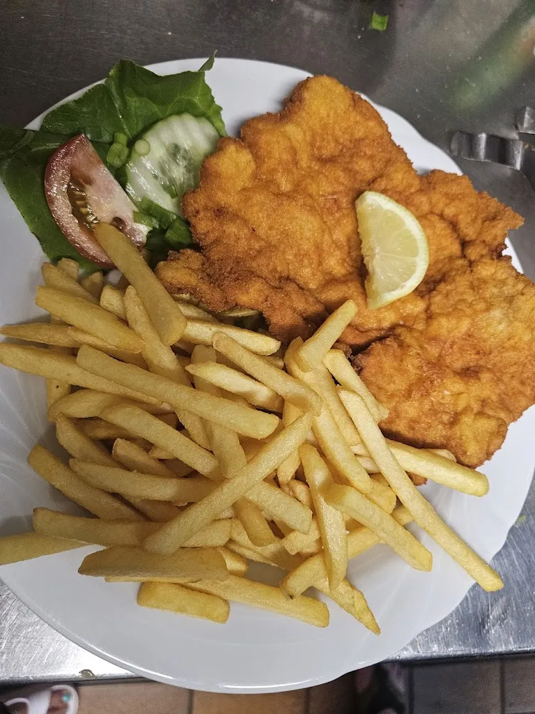 Gaststätte „Campingstüberl“ Leinburg_Leinburg_slider_image_2