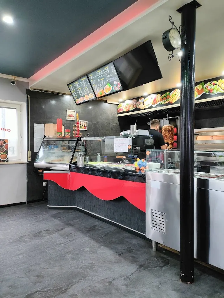 Pasha Kebab Stube restaurant in Leinburg