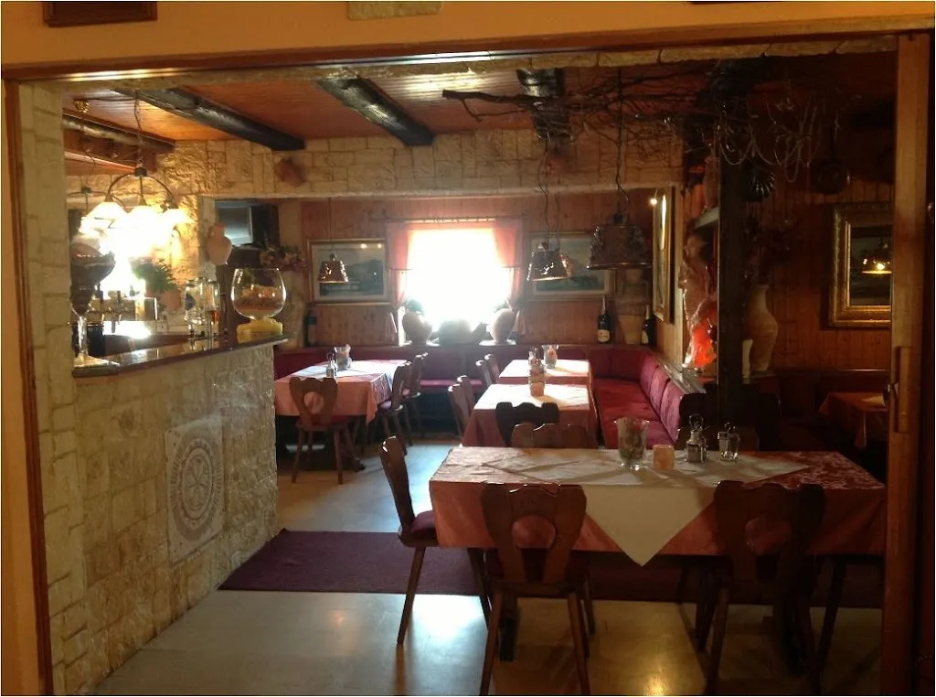 Pizzeria Olimpia restaurant in Leinburg