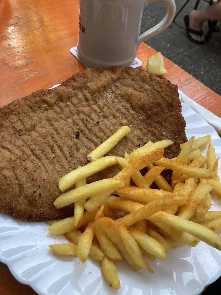 Angelica B _Brauerei und Gaststätte Hölzlein GmbH & Co. KG_Litzendorf_review