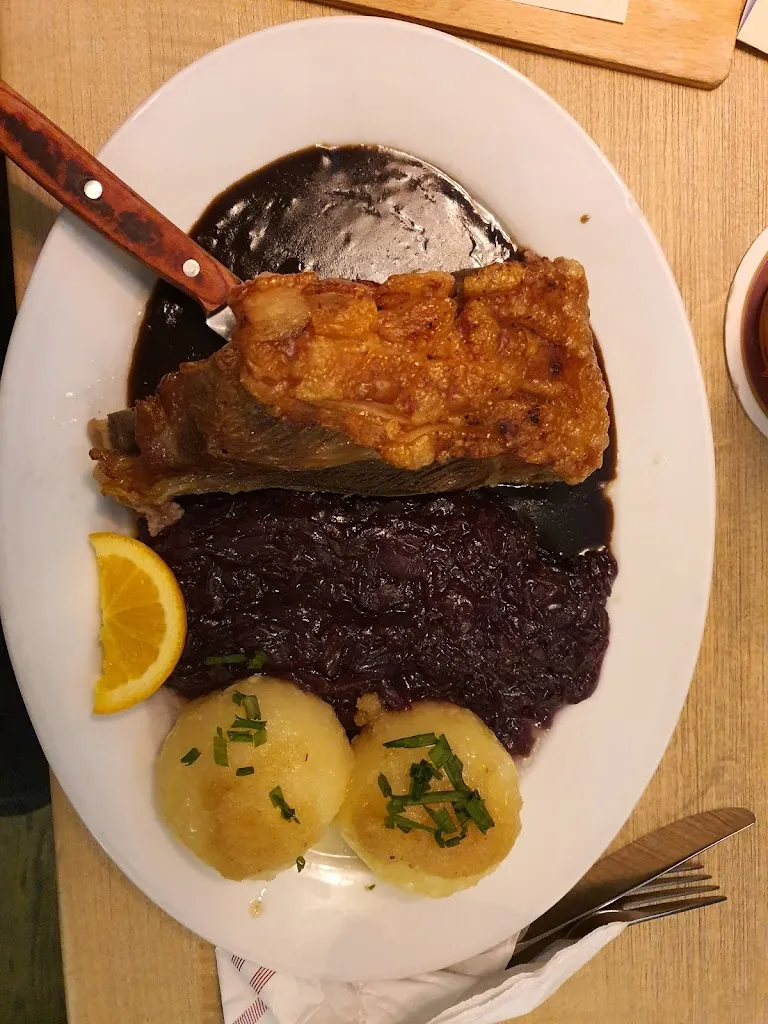 Marcel Steenhuizen_Keiler Brauhaus_Main_review