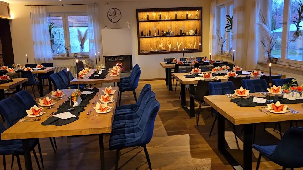 Richard Lee_Zum Eberhardt_Lichtenau_review