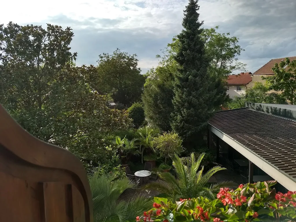 Conrad Edwards_Gasthaus zum Rössel Lichtenau_Lichtenau_review