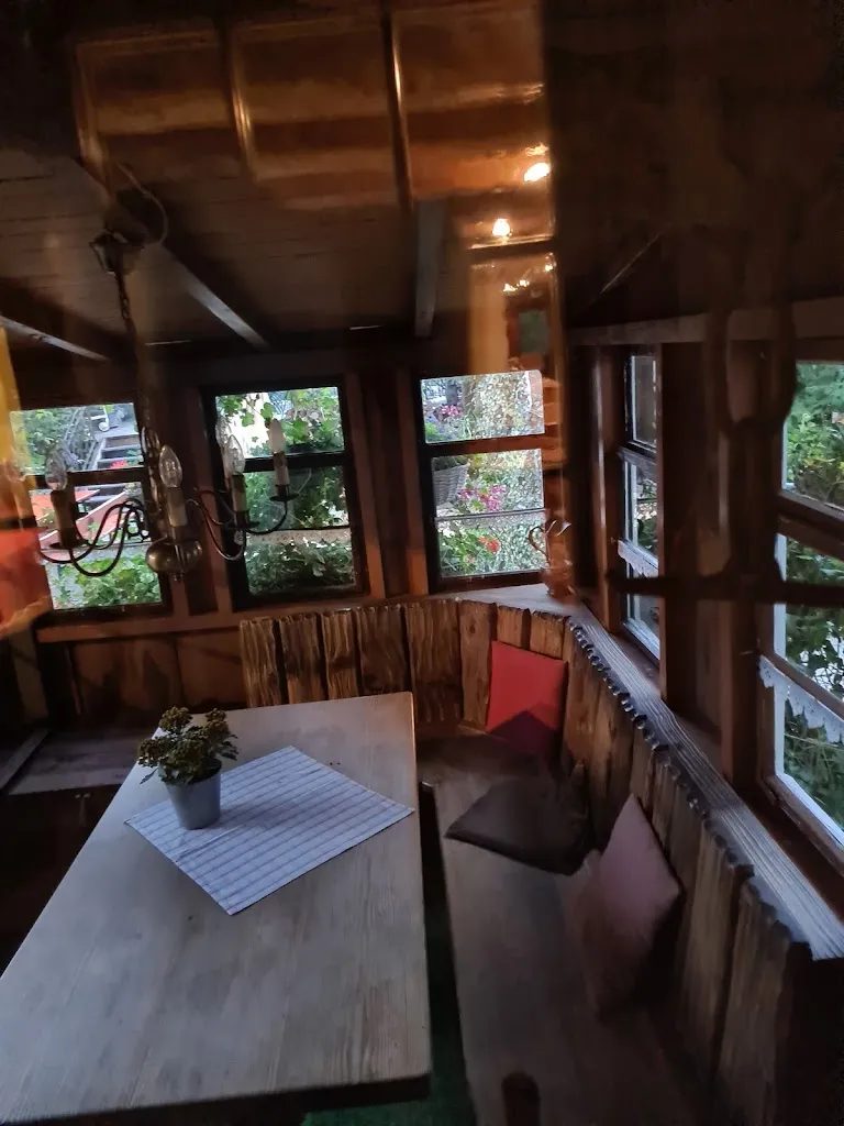 Nicole Anansi_Berggasthaus Haldenhof_Allgäu_review