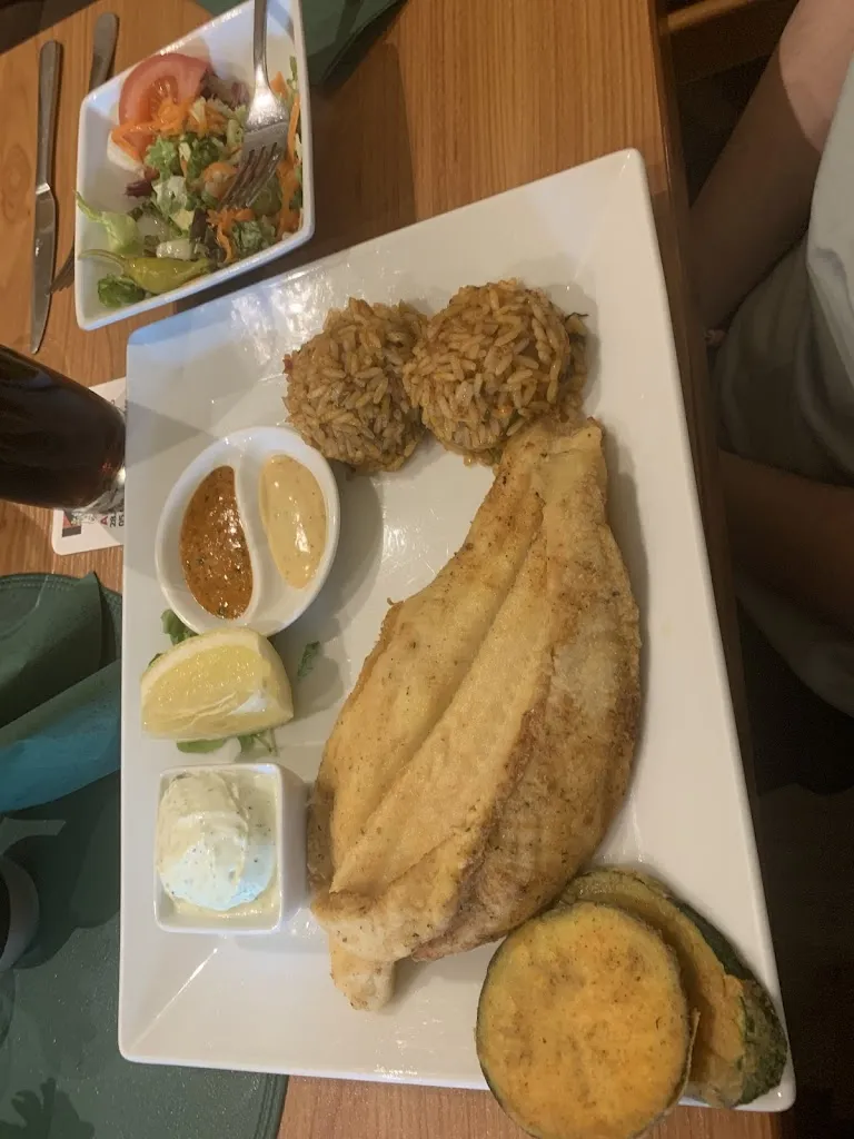 A Ruiz_Taverne Korfu_Parsberg_review