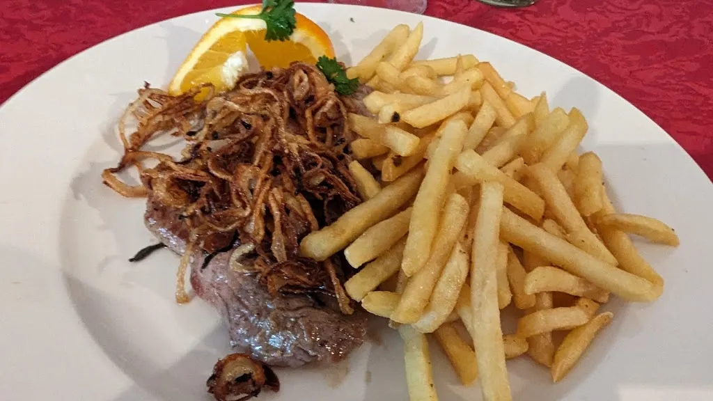 Spiegel Gaststätte restaurant in Mainstockheim