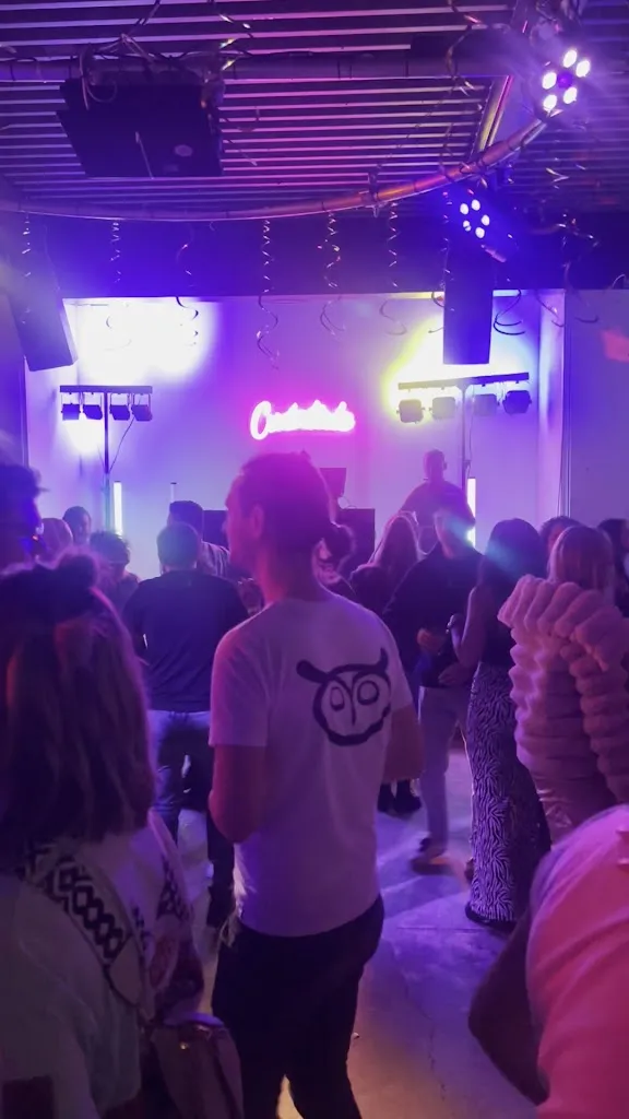 WeiWei Wu_Marina Eventhafen & Mainterrassen_Würzburg_review