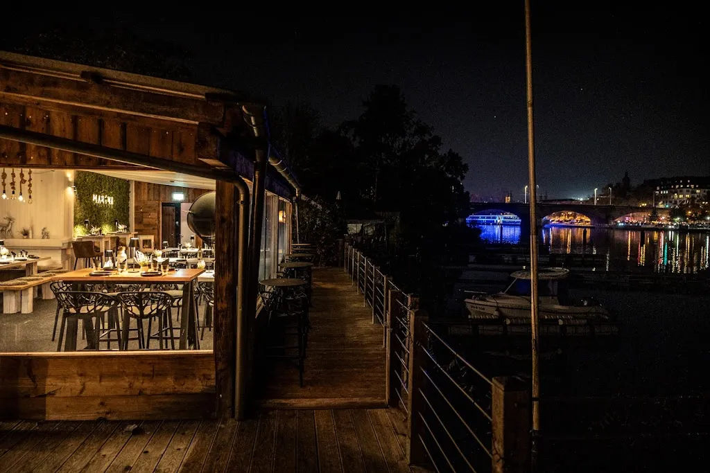 Marina Eventhafen & Mainterrassen restaurant in Würzburg