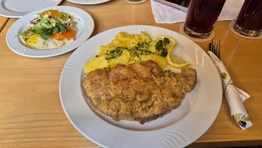 Jens Felgentraeger_Gasthaus Zur Traube Inh. Hans Pfeufer_Bibart_review