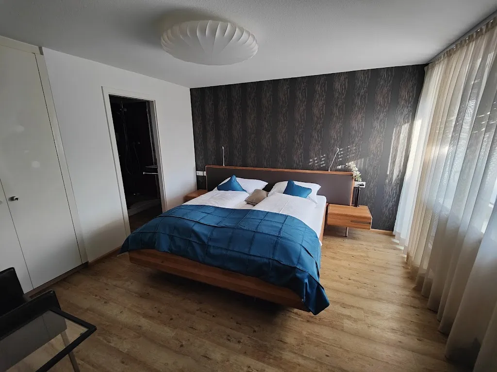 Pablo Sánchez_Dauerhaft geschlossen_Bellingen_review