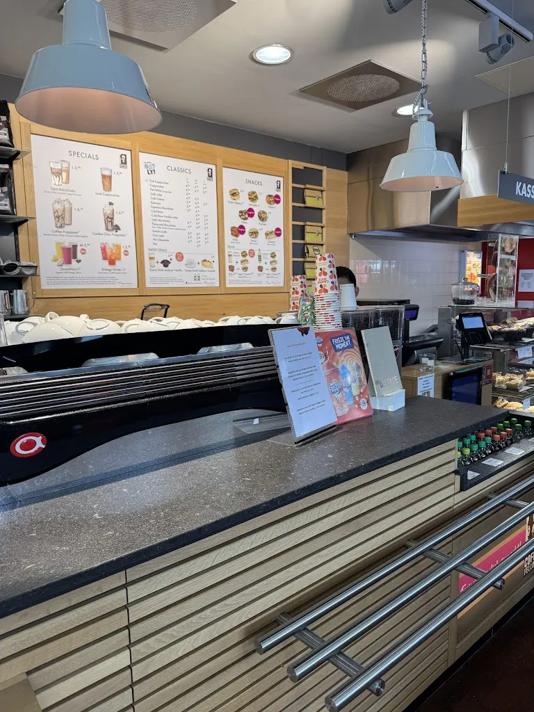 Silvan Amberg_Coffee Fellows - Kaffee, Bagels, Frühstück_Bellingen_avis