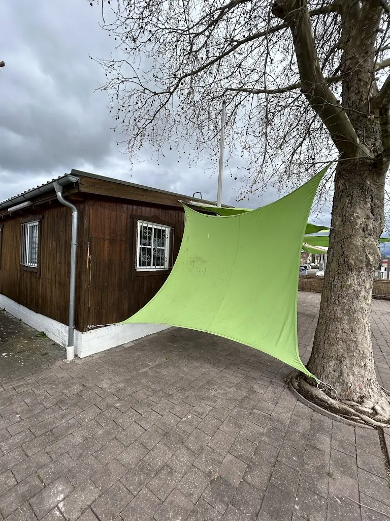 Gabriella Barbosa_Boteco La Dhany_Bayern_review